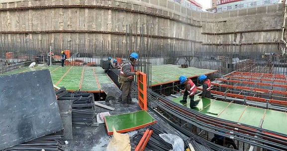 鋼框建筑模板整體解決方案——清華大學綜合實驗樓